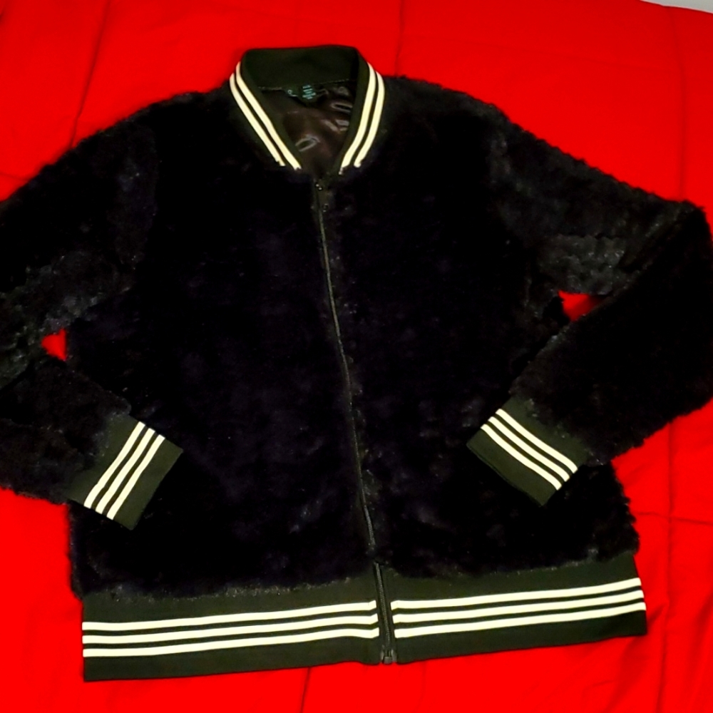 Cynthia rowley light jacket,size m